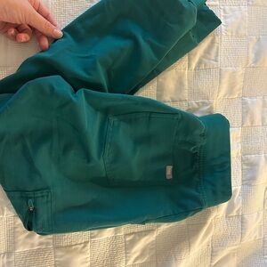 Figs Hunter Green High Waisted Zamora, small/petite